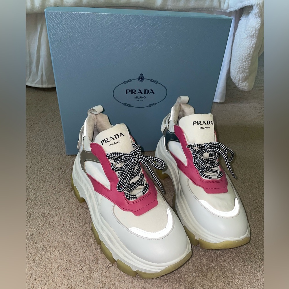 Prada Block Sneakers 💖